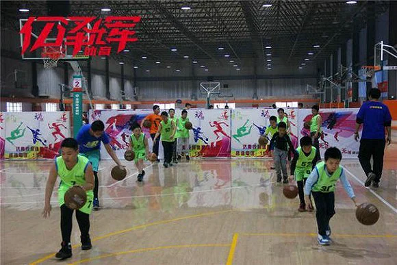 使用虚拟现实技术进行篮球站位训练的方法_1